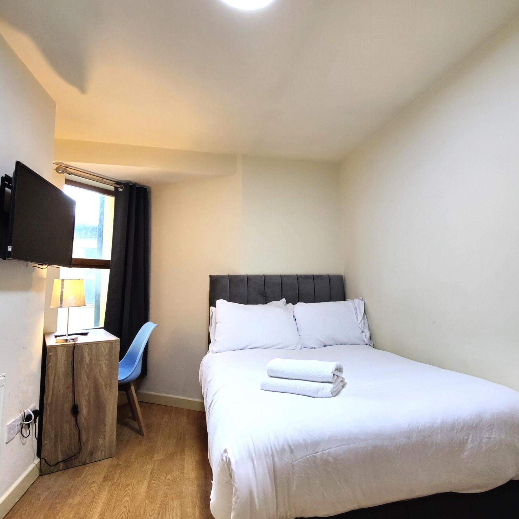 Liverpool City Centre Private Rooms Including Smart Tvs - With Shared Bathroom Esterno foto